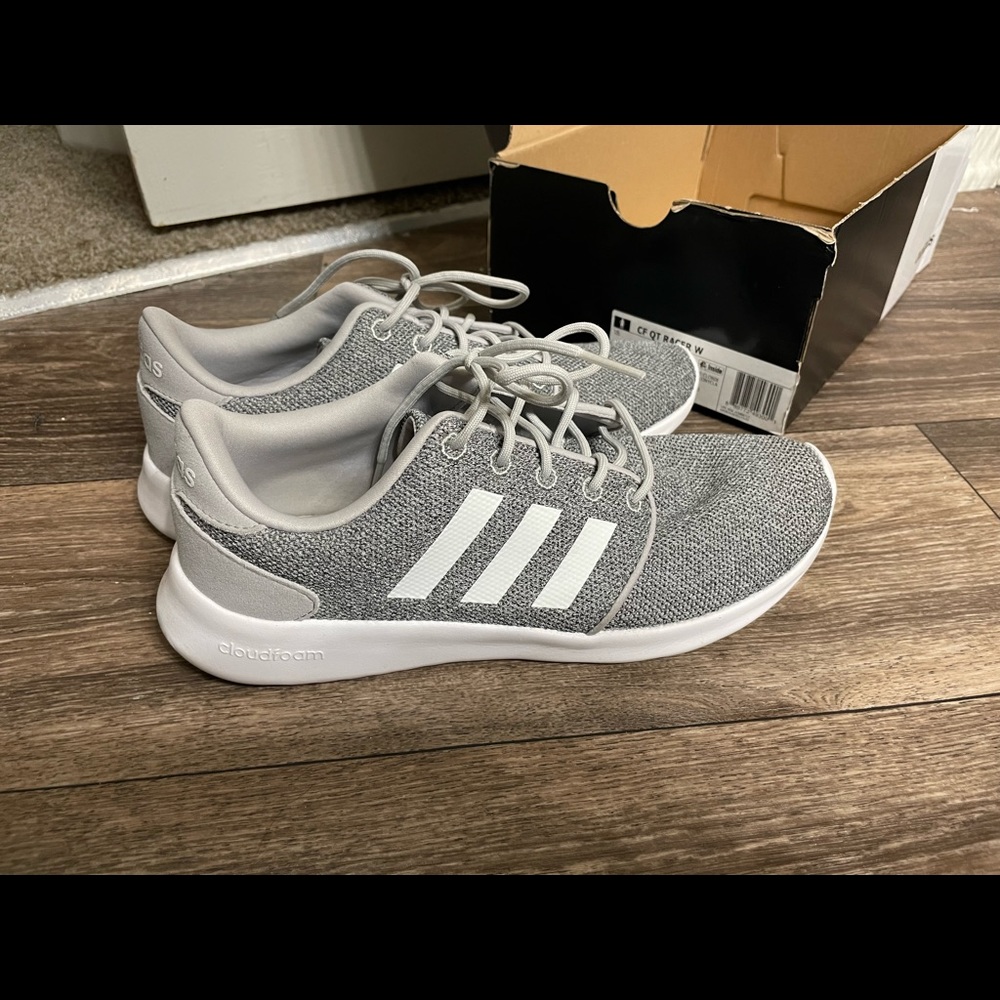 Adidas Cloudfoam Sneakers